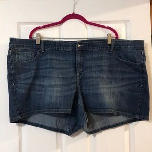 Plus size old navy denim shorts
